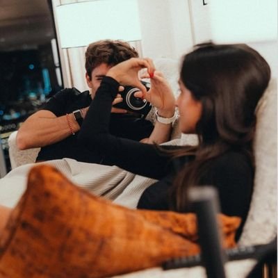 MsMelHalliwell's profile picture. 