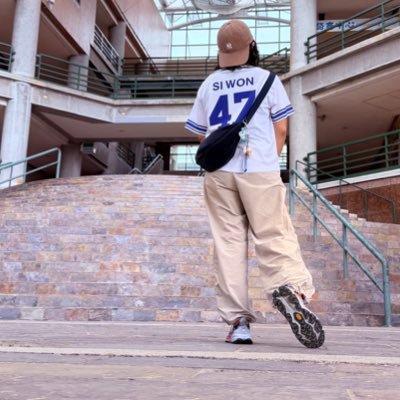 4sujuNsiwon's profile picture. For #SUPERJUNIOR family and #SIWON #SUPERJUNIOR_LSS #WonKyu #YeWon #EunSiHae #SiHyuk #SiHae #SiChul #WonTeuk #ShinsaMasa #HighFiveHajima