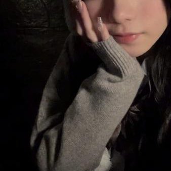 nemu15521's profile picture. 年齢29。一応これでも病院勤めの看護師【正看】やってます🏥  不定期なので本当都合はタイミングです💦