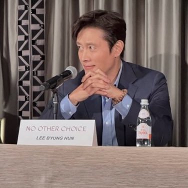 purebyunghoney's profile picture. 23 | she/her | LBH OSCAR CAMPAIGN STARTS NOW