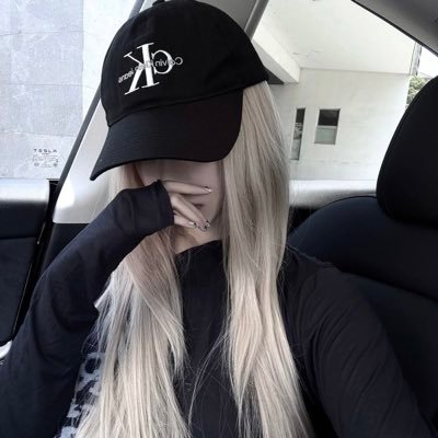 melcxyfv's profile picture. pc ⌨