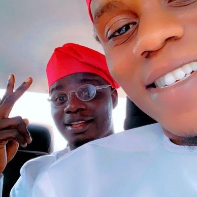 hammed_rasaq1's profile picture. God over everything

@chelseafc

Christian ✝️