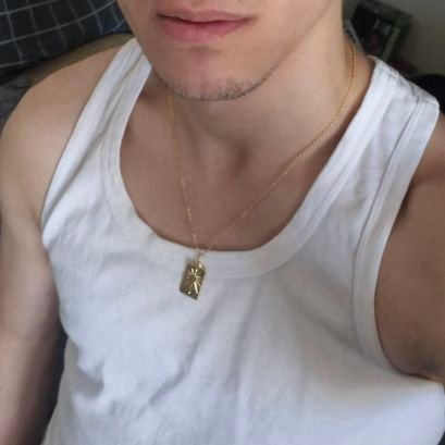 Aladdiinsane's profile picture. Who will love aladdin sane?                                      https://t.co/pVSCvLARpg