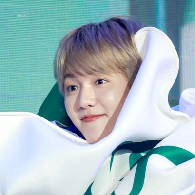 KyoongLuvers04's profile picture. Hari2 sibuk mencintai baekhyunee 🐶🍓
ga usah kepo isinya cuma baekhyune 🙇‍♀️
