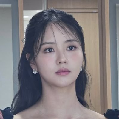 SohyunSpace's profile picture. Made for @hellokimsohyun 🌻 She|her | with 🇵🇸