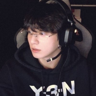 msot7bangtan's profile picture. OT7 💜 @BTS_twt | 2nd: @imbangtannie7