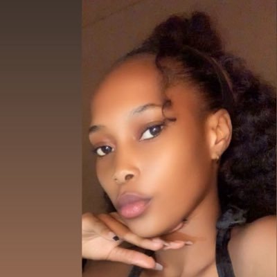 materialgurlv's profile picture. #menbeater 🏅