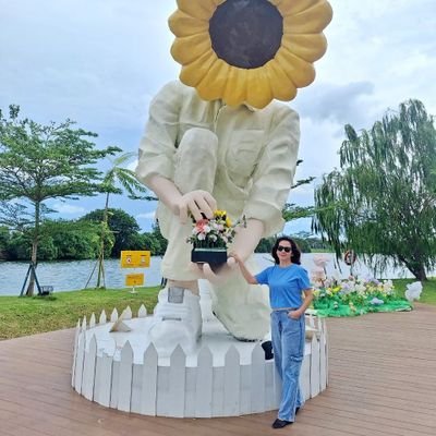 suzli05's profile picture. Travel is Life 🐼