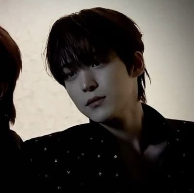 evillo_ove's profile picture. current status: being a vampire / k1mh0ng fashion ambassador / @qvintaya sangie 🤍