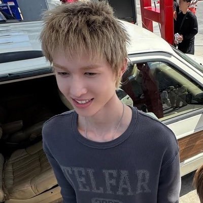 martinflansito's profile picture. martin play always by daniel caesar