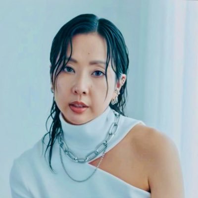 masahayamitokyo's profile picture. AIだけでも、ヒューマンだけでも届かない、 AIと人間の領域—— 「なんかここだけ空気が違う」と感じるような場や体験を つくれるのではないか、と考えています: “新アート思考”Designing Silence-New Artistic Thinking 🧩 AI芸術家AI Fine Artist: