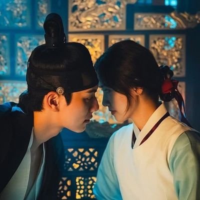 Pat_yii's profile picture. ᶜᵒᵐᵉⁿᵗᵃⁿᵈᵒ: ʳᵉᵃˡⁱᵗʸˢ,ⁿᵒᵛᵉˡᵃˢ,ᵈⁱᶻⁱᶻ,ᵏᵈʳᵃᵐᵃˢ, ᵈᵒʳᵃᵐᵃˢ,ᶜᵈʳᵃᵐᵃ ʸ ˡᵃᵏᵒʳⁿ 😈
𝓷𝓸 𝓵𝓸 𝓽𝓸𝓶𝓮𝓼 𝓹𝓮𝓻𝓼𝓸𝓷𝓪𝓵