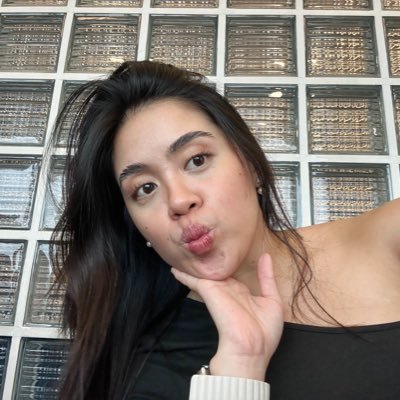 samgubaton's profile picture. 