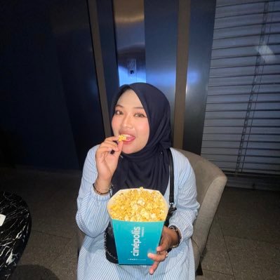 diaryylala's profile picture. ✿ ｡ (i, 작은. niminy—piminy ◌ . ˚ 🧺 moits ˳ ֹ 𓈄 catto ’s ^___^ 𓏴 ˳ ֯