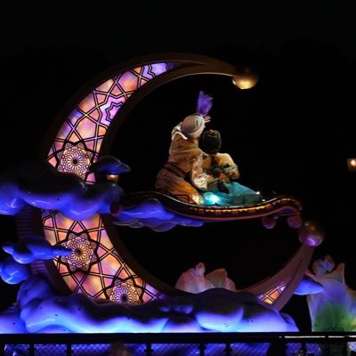 tenpura_D's profile picture. 無言フォロー失礼します。ディズニー好きな方とお話したいです！好き:アトラク/ショーパレ/ホテル、📷α7Ⅳ+ FE 70-200mm F2.8 GM OSS II 最近Nikonから乗り換えました〜 よろしくお願いします！02世代です。🐼はこちら→@tenpurapanda