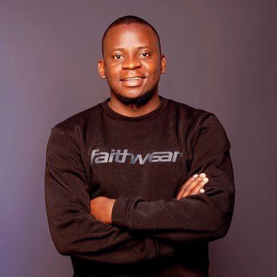 Tinayechiketa's profile picture. Artist| Changemaker| Entrepreneur, & Creative Director @padennetwork