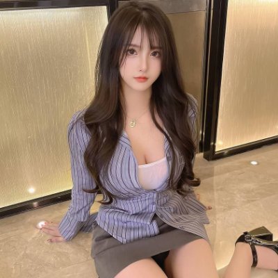 bxOz90z0v's profile picture. 