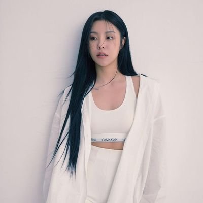 benkbenkc1cuyy's profile picture. Love myself🤡