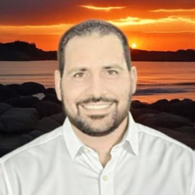 9jfEIFOTQuyZXAR's profile picture. شيئان لا يمكن نسيانهم مهما مر الوقت  
سند في شدة  🤩وتخلي في ضعف