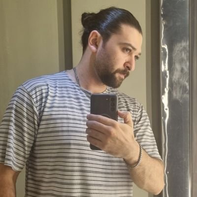 MrezaVasebi's profile picture. 