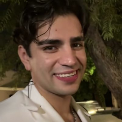 adri_mtx's profile picture. Aarón ♡