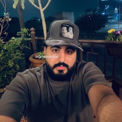 Grimmer969's profile picture. شيئان يملآن قلبي دوماً بالإعجاب والخشوع، السماء المرصعة بالنجوم فوق رأسي و ( القانون الأخلاقي ) في أعماق ذاتي #LFC #FPL #CR7 #DoitforDiogo #AOT Lucky