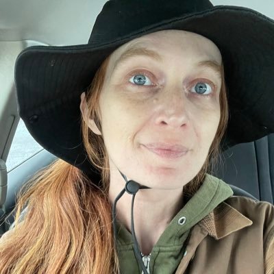 RedZillaRose's profile picture. Mother of 6 daughters & 3 fur babies captain of the weirdo tribe. things only suck if you do nothing to change it. No DMs