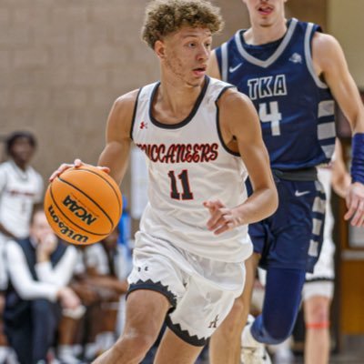 AmariSmallwood's profile picture. 🏀6’2” 155lbs wingspan 6’7 | c/o 2027 | 3.8📚| 📍(GA) | NCAA ID 2301749377 |contact: amari.smallwood@gmail.com| https://t.co/UXiRSMdeGb