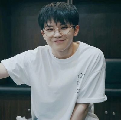 AKVMProd's profile picture. 🎨🎮 @amorkrissianne