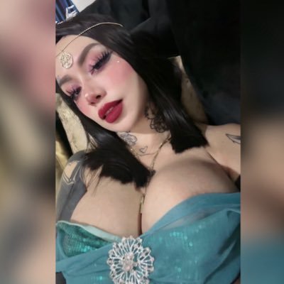 Stefanychavez_0's profile picture. IG: stefanychavez_08 TikTok: stefanychavez.2