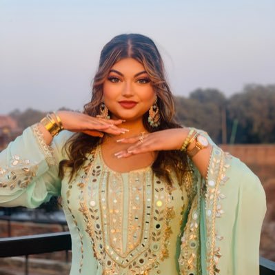 s_zr156's profile picture. a Silly Little Duckling🫀🌻✨ الحمد لله