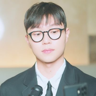 dohwadore_saju's profile picture. 💡월~토 아침 일일운세, 일요일 : 주간운세,
+ 사주 정보글 올라오는 계정🙊
📽 사주명리 Youtube 319K, 내게 도움되는 사주 글 씁니다📝
✨매달 초, 메일로 받아보는 운세 뉴스레터 도화지 운영 中(무료 신청은 아래🔗클릭)