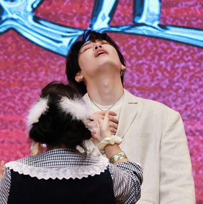 Pbounpremm's profile picture. Love bounprem
มาประเทศไทยเป็นครั้งแรกในวัน ที่ 23 สิงหาคมเพื่อ ที่จะพบพวกคุณ
@bb0un @Prem_space