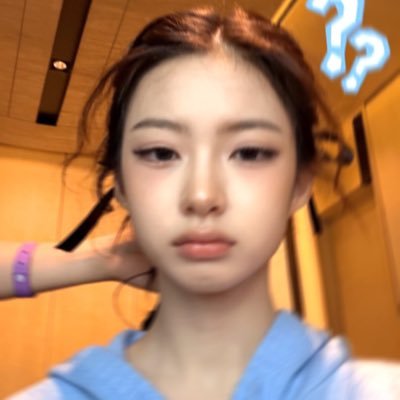 cherries_u's profile picture. 