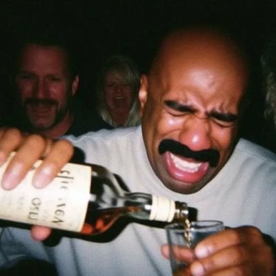 heisredboy's profile picture. 