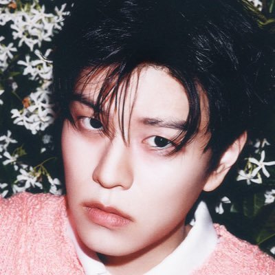 seungminfiless's profile picture. 