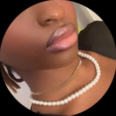pili_230's profile picture. (Heure de RdV)x(Nombre de negro convié) ^2=Temps de Retard 🦦
