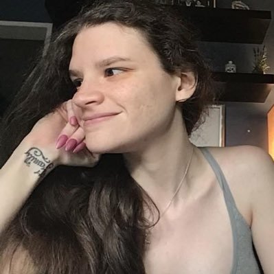 _NicolesFandoms's profile picture. Film student: met @jonasbrothers on 8/7/09, #SPN ∞/#TheWinchesters ∞, #TheBoys #KeanuReeves, @sleep_token :#EvenInArcadia 🦩🪽🌸⚔️🎷🎶