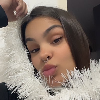 ana_kubiak1's profile picture. Esteticista e cosmóloga              Os planos de Deus sempre foram maiores que os meus !