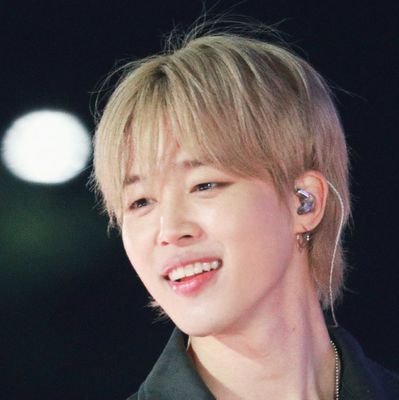 lyalarmy7's profile picture. I wanna stay in this dream (⁠◍⁠•⁠ᴗ⁠•⁠◍⁠)
JM baised, Army since 2015