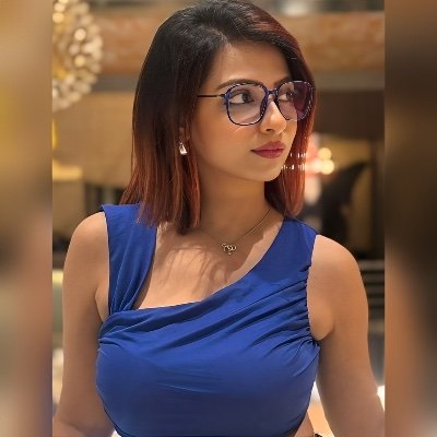 PriyalYu's profile picture. 👠 Fashion Muse | 📸 Model | ✍️ Blogger of runway dreams | Living life one outfit at a time | Fan Account