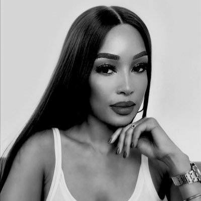 madeitindubai's profile picture. Creative & Conversationalist. Host of How I Made It in Dubai. Fashion is my language. People’s journeys are my obsession.