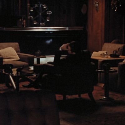 JuliusCaesar808's profile picture. User is a divorcee, Retired Commander-in-Chief of Gardens 🐯 Legions, died in Woodstock '69.