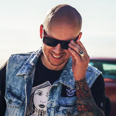 KastytisB's profile picture. SEO pro who built and sold one of the biggest game modding networks. Ranks sites fast. Expert in WordPress, Ahrefs, keywords, newsletters and traffic growth.