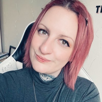 TalksWithHannah's profile picture. Daughter of God 🙏 | Christian ✝️ | YouTube channel 'Talks With Hannah' coming soon! 🗣