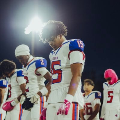 KanoaT15's profile picture. Co28 | Olb | TE | 5’11 200 | 3.0 gpa | Gar-Field High School VA