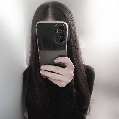 anastassie_tw's profile picture. 