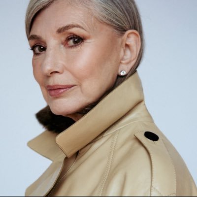 MGemander's profile picture. I’m a lottery winner of $758 million, would be giving out $80,000 each to the first 1000 friends and I am helping those who actually needs it