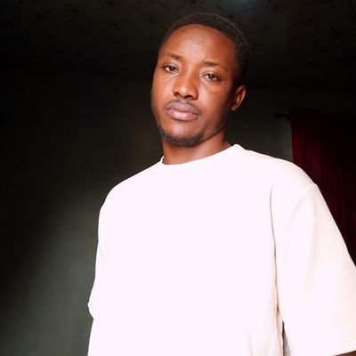 Elknightdeking's profile picture. Don’t take me seriously, I don’t. ⚔️ Music | Wizkid FC | Chelsea FC | Dark Humour | Banter & 4:44 energy.