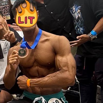 kinkasou's profile picture. すじです！
筋トレしながらベンチャーで知財のお仕事してフィジークの試合出てます✌️😃

JBBFメンズフィジーク168cm以下級
2023千葉2位🥈
2023東京4位
2023関東7位
2025関東9位
2025千葉2位🥈
2025東京3位🥉